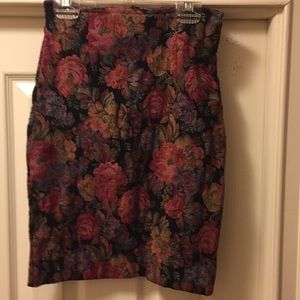 Women’s petite skirt. Multicolored.